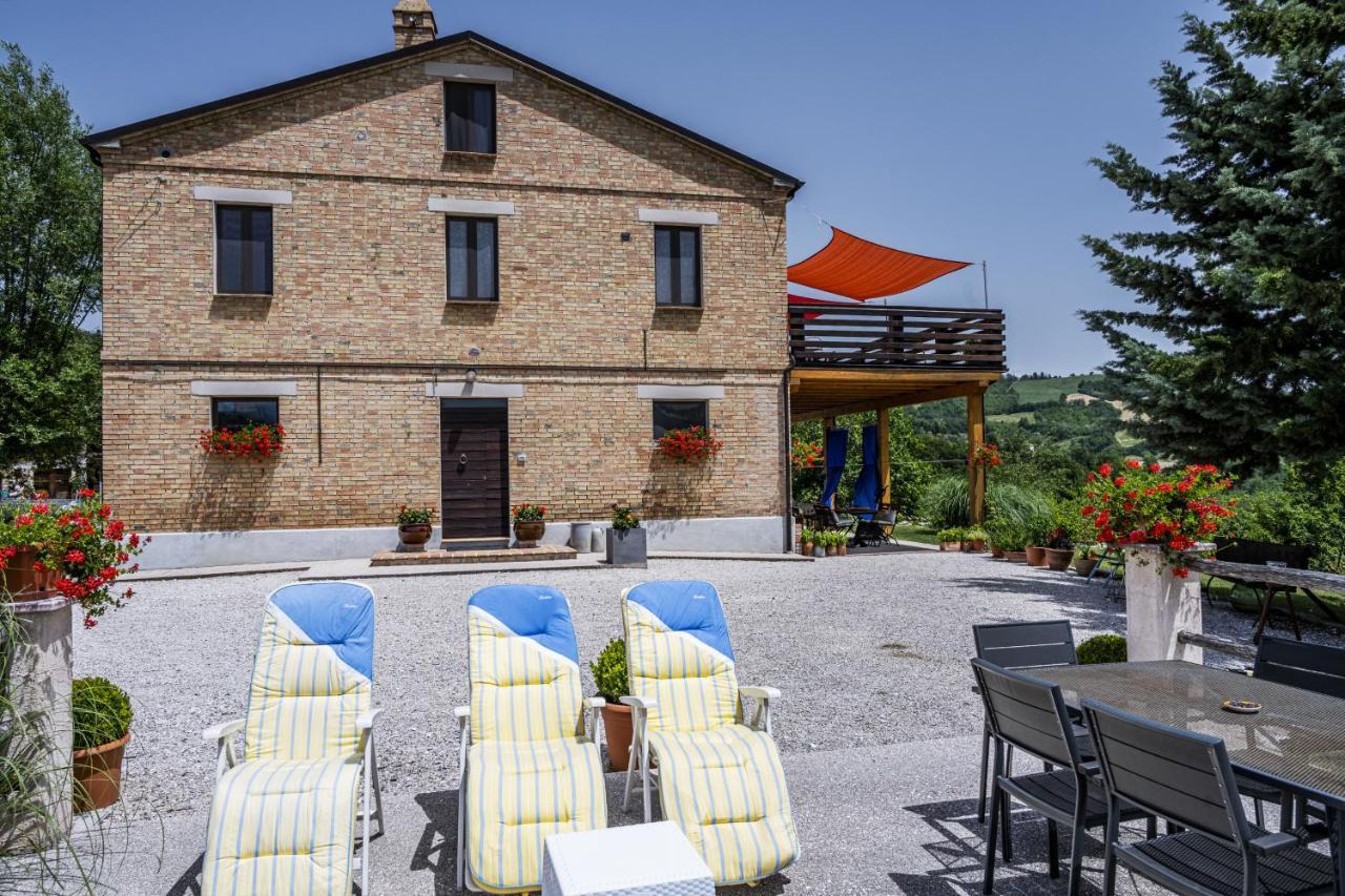 Casa Friano Bed & Breakfast Amandola Dış mekan fotoğraf