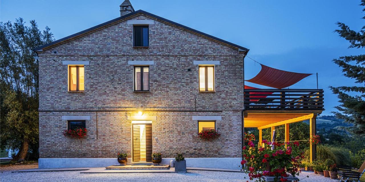 Casa Friano Bed & Breakfast Amandola Dış mekan fotoğraf